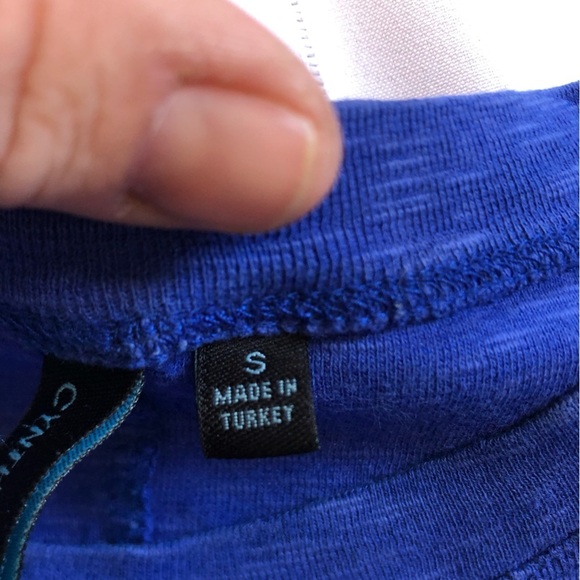 Vibrant Blue Elbow Length Sleeve Top - Picture 9 of 11